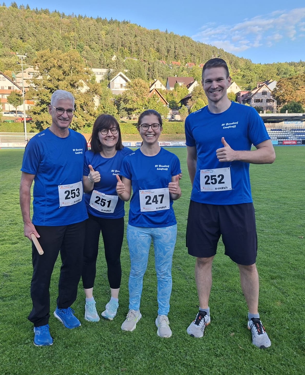 Auf dem Bild: Teilnehmerinnen und Teilnehmer des Lauftreffs im SV Bondorf Auf dem Bild: Teilnehmerinnen und Teilnehmer des Lauftreffs im SV Bondorf