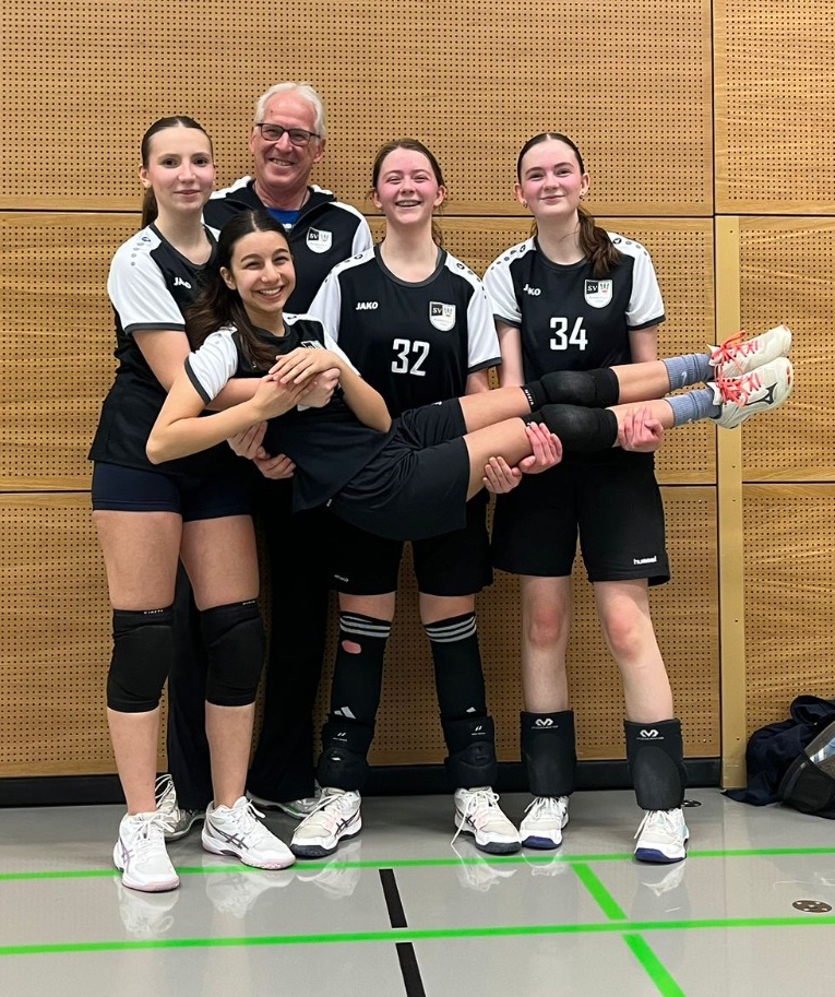 Mannschaftsfoto der weiblichen  U17-Mannschaft