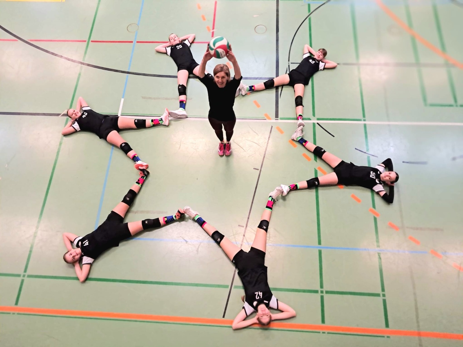 Choreographie der U15 Volleyball-Mädels